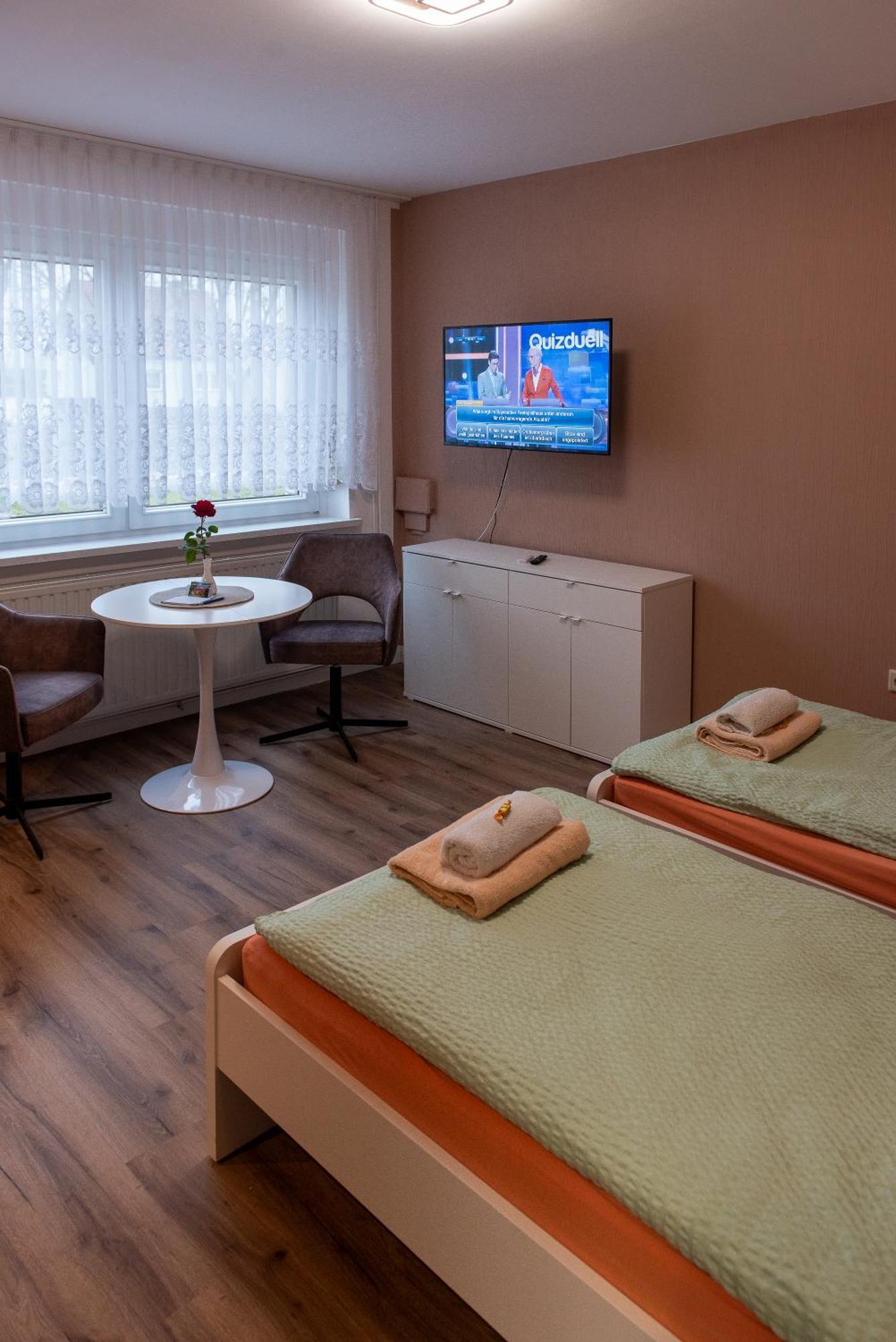 Top-Moderne Ferienwohnung Und Apartments Auf Frueherem Wunderschoenen Bauernhof Im Elbe-Elster-Kreis In Brandenburg Bei Herzberg-Elster, Schoenewalde, Holzdorf Eksteriør billede